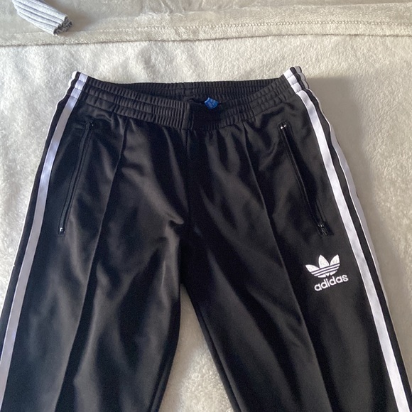 Adidas Joggers - Picture 9 of 9